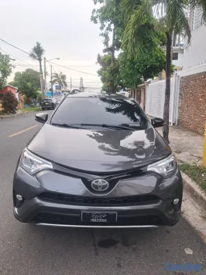 2017 Toyota Rav-4 — foto 12 / 26
