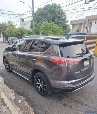 2017 Toyota Rav-4 — foto 17 / 26
