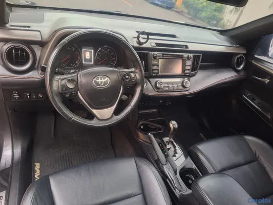 2017 Toyota Rav-4 — foto 21 / 26