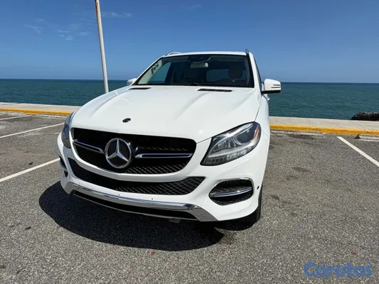 2016 Mercedes-Benz Clase GLE — foto 14 / 20