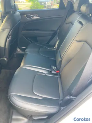 2023 Kia Sportage — foto 10 / 13