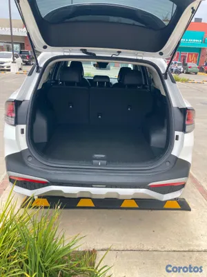 2023 Kia Sportage — foto 12 / 13