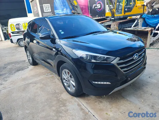 2018 Hyundai Tucson — foto 2 / 10