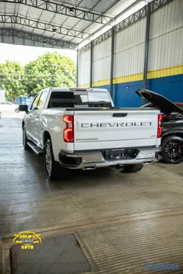 2023 Chevrolet Silverado — foto 4 / 12