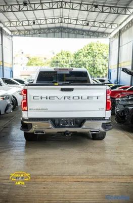 2023 Chevrolet Silverado — foto 5 / 12
