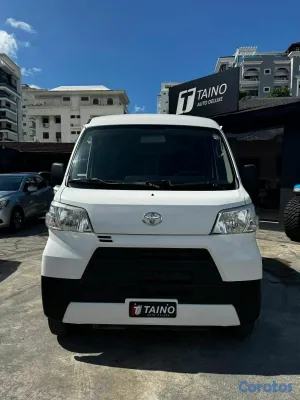 2020 Toyota Pixis — foto 2 / 8