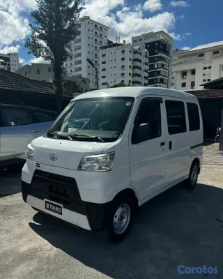 2020 Toyota Pixis — foto 3 / 8