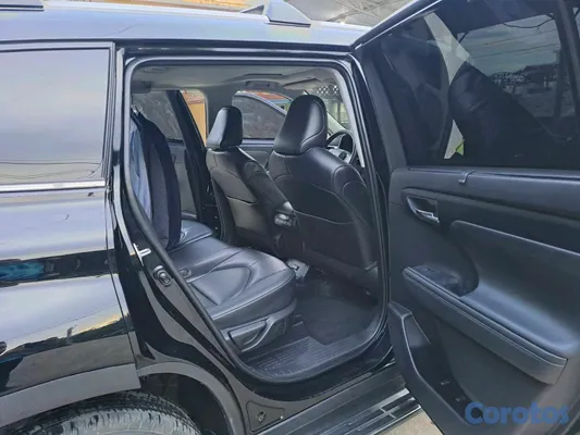 2022 Toyota Highlander — foto 3 / 8