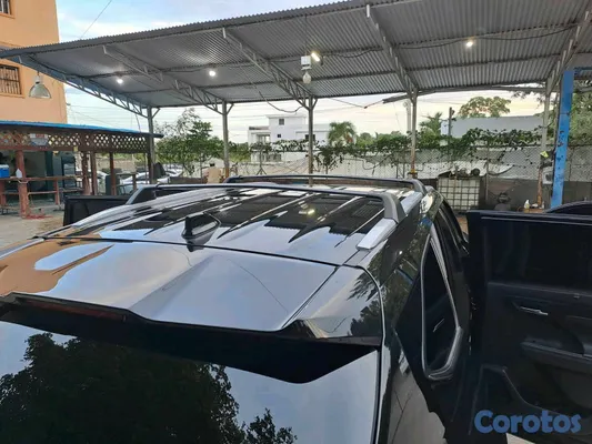2022 Toyota Highlander — foto 6 / 8