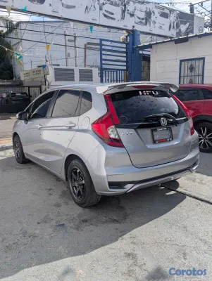 2018 Honda Civic — foto 15 / 15