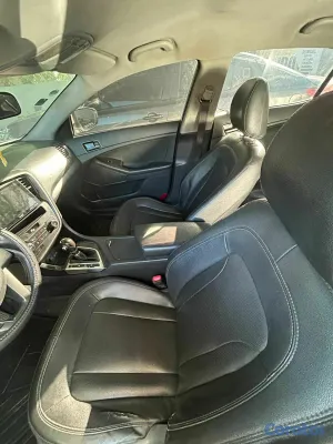2014 Hyundai Santa Fe — foto 7 / 8