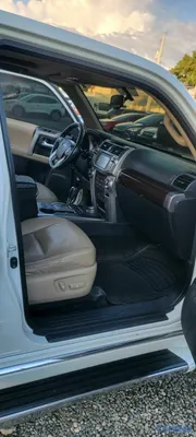 2016 Toyota 4 Runner — foto 7 / 10