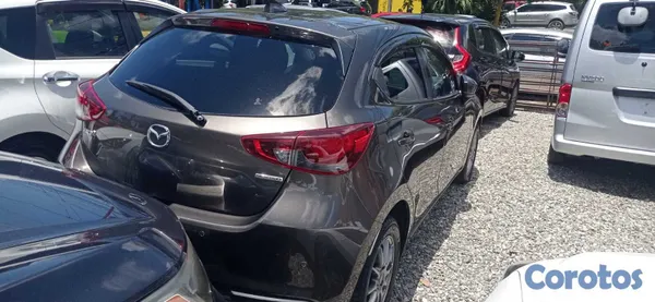 2020 Mazda 2 — foto 5 / 13