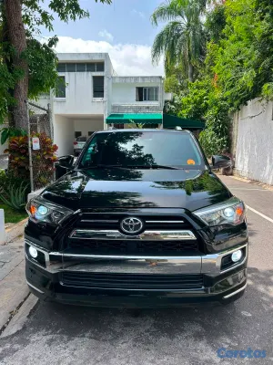 2020 Toyota 4 Runner — foto 2 / 9