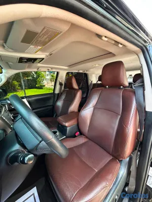 2020 Toyota 4 Runner — foto 5 / 9