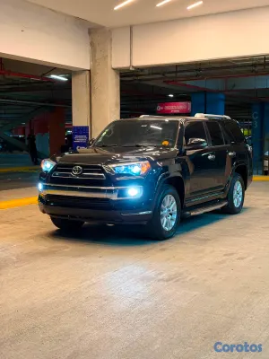2020 Toyota 4 Runner — foto 7 / 9