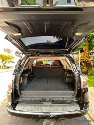 2020 Toyota 4 Runner — foto 8 / 9