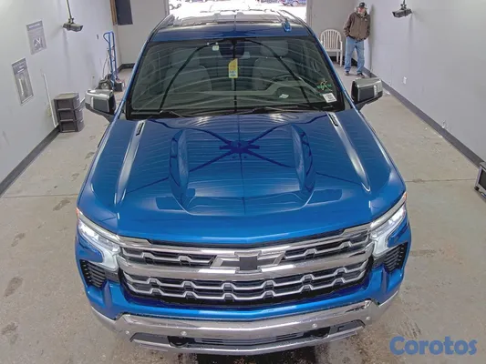 2022 Chevrolet Silverado — foto 14 / 15