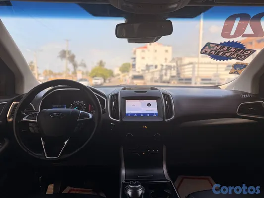 2020 Ford Edge — foto 5 / 9