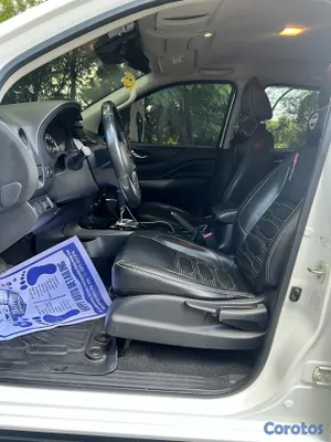 2022 Nissan Frontier — foto 4 / 14