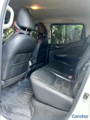 2022 Nissan Frontier — foto 7 / 14