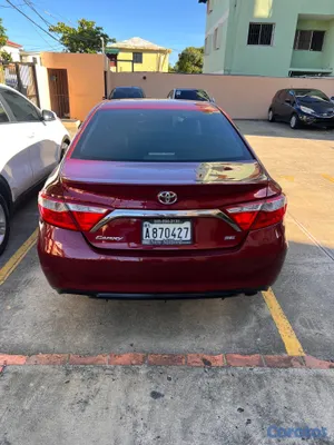 2016 Toyota Camry — foto 7 / 10