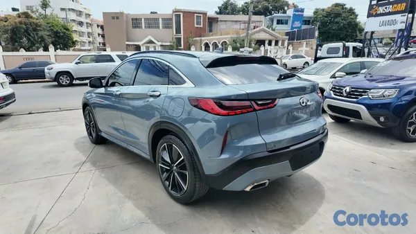 2023 Infiniti Qx-56 — foto 4 / 10
