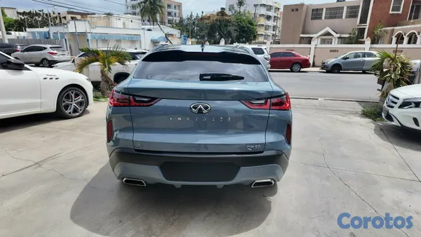 2023 Infiniti Qx-56 — foto 5 / 10