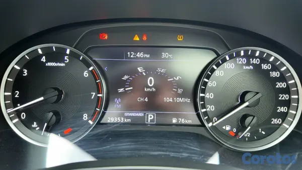 2023 Infiniti Qx-56 — foto 8 / 10