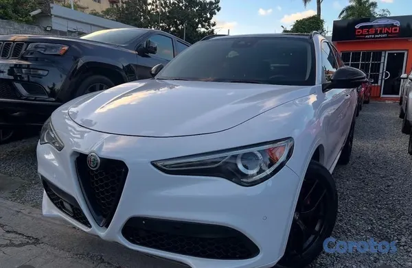 2020 Alfa Romeo Stelvio — foto 6 / 6