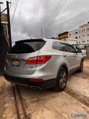 2015 Hyundai Grand Santa Fe — foto 4 / 11