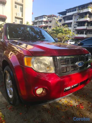 2011 Ford Escape — foto 3 / 11