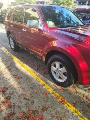 2011 Ford Escape — foto 10 / 11