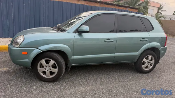2007 Hyundai Tucson — foto 3 / 8
