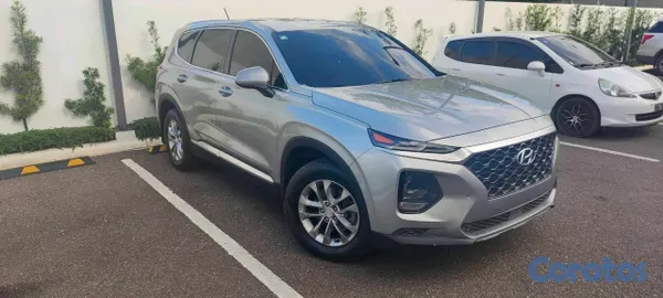 2020 Hyundai Santa Fe — foto 3 / 6