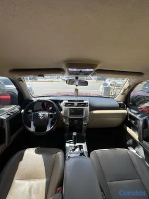 2011 Toyota 4 Runner — foto 4 / 12