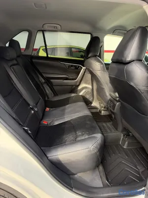 2023 Toyota Rav-4 — foto 2 / 10