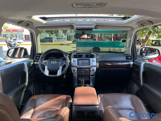 2017 Toyota 4 Runner — foto 4 / 11