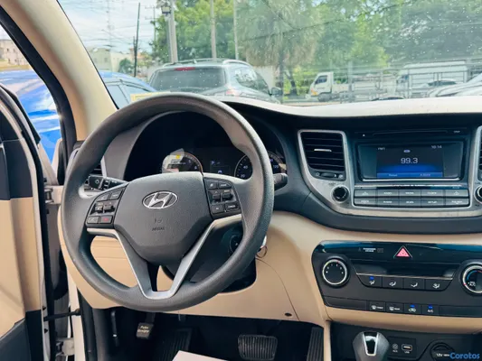 2016 Hyundai Tucson — foto 9 / 10