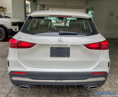 2026 Mercedes-Benz Clase GLA — foto 5 / 11