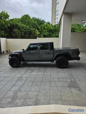 2020 Jeep Rubicon — foto 3 / 6