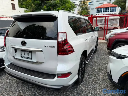 2020 Lexus Gx — foto 4 / 9