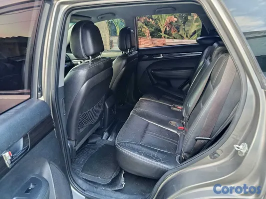 2011 Kia Sorento — foto 3 / 8