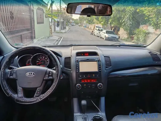 2011 Kia Sorento — foto 5 / 8