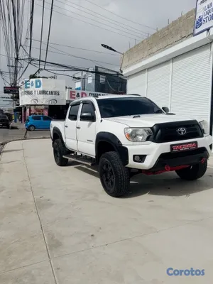 2012 Toyota Tacoma — foto 1 / 5