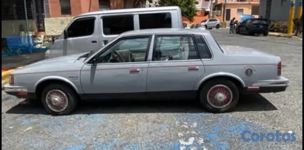 1984 Oldsmobile Coutlas Cierra-para coleccionistas — foto 3 / 10