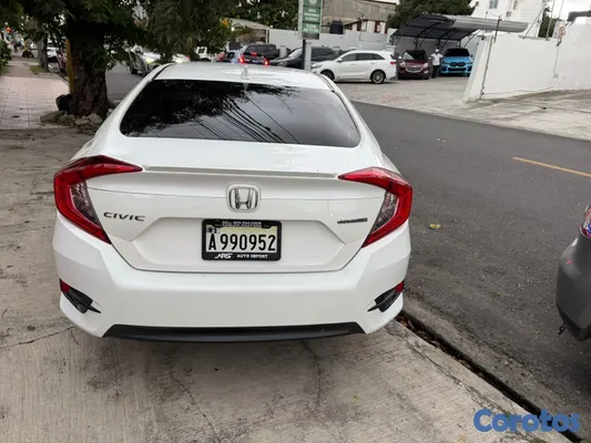 2016 Honda Civic — foto 2 / 9