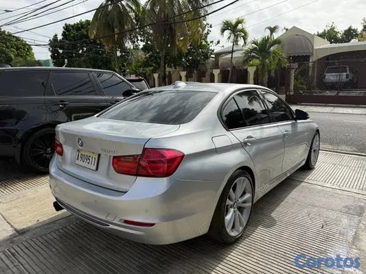 2012 BMW Serie 3 — foto 12 / 12