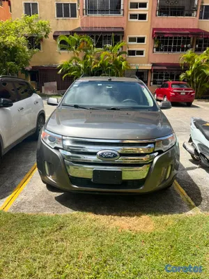 2012 Ford Edge — foto 6 / 8