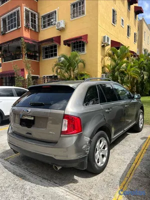 2012 Ford Edge — foto 8 / 8